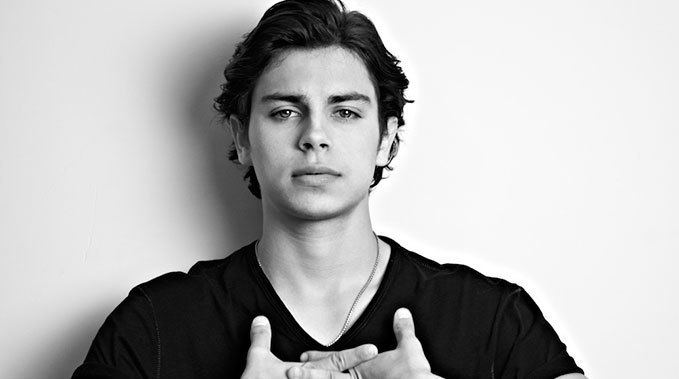 Jake T. Austin Jake T Austin Talks About His Role on The Fosters