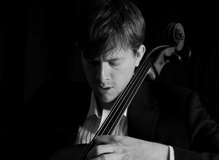 James Barralet James Barralet cellist biography James Barralet