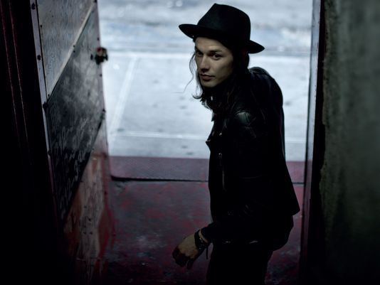 James Bay (singer) On the Verge James Bay throws his hat in the ring