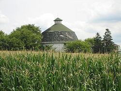James Bruce Round Barn httpsuploadwikimediaorgwikipediacommonsthu