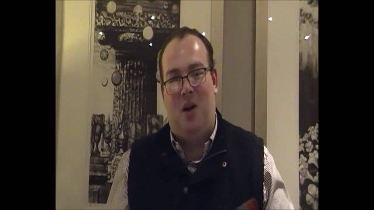 James Ellis (Australian politician) Australian Monarchist Leagues spokesmen James Ellis YouTube