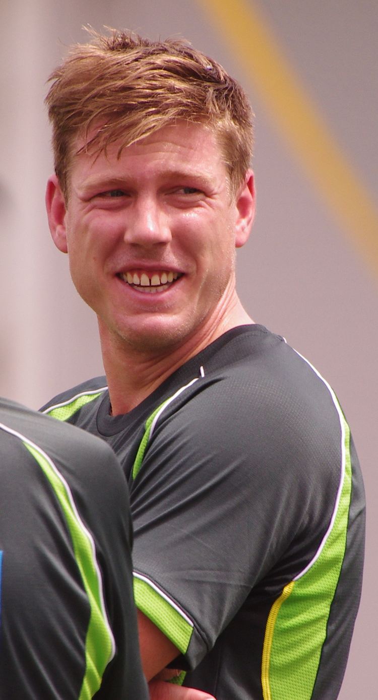 James Faulkner (cricketer) httpsuploadwikimediaorgwikipediacommons00