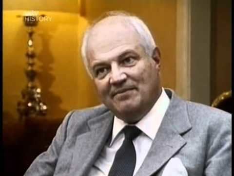 James Goldsmith James Goldsmith Capitalism and Vulgarity YouTube