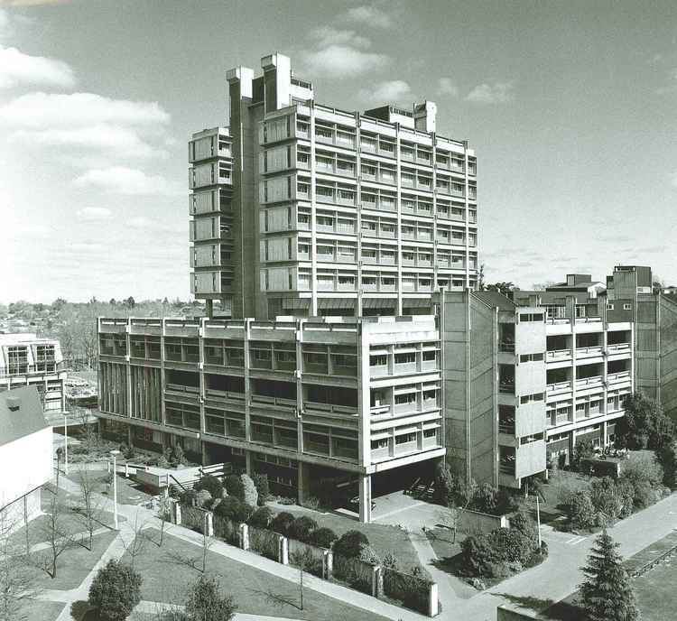 James Hight James Hight Library Information and Records Management