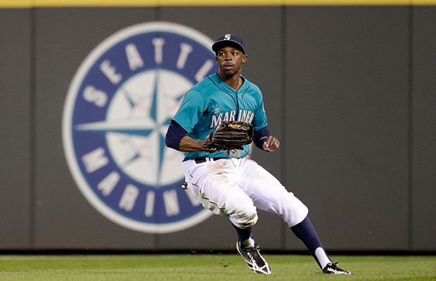 James Jones (baseball) Seattle Mariners recall outfielder James Jones from Tacoma