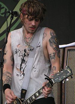 James Lynch (musician) httpsuploadwikimediaorgwikipediacommonsthu