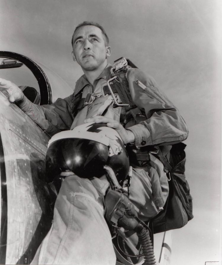 James Robinson Risner Robinson Risner Air Force ace and POW dies at 88 The