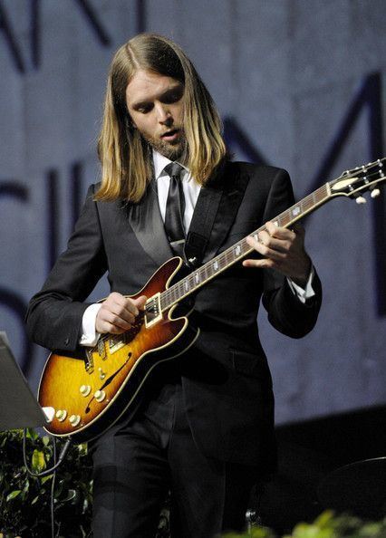 James Valentine (musician) James Valentine in 2012 Art of Elysium Heaven Gala Show