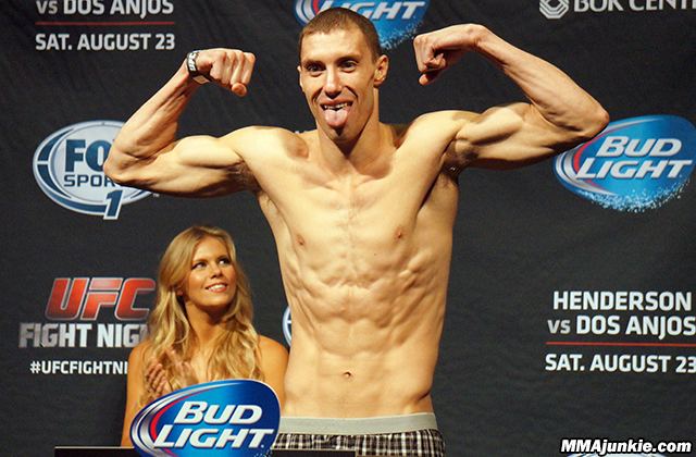 James Vick UFC Fight Night 49 results James Vick outlasts Valmir