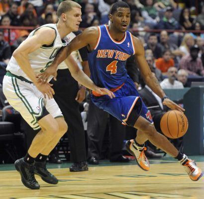 James White (basketball) Knicks James White defends noname dunk show Newsday