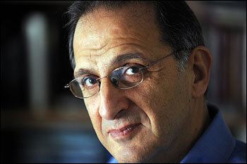 James Zogby James Zogby Palestinian private sector needs support