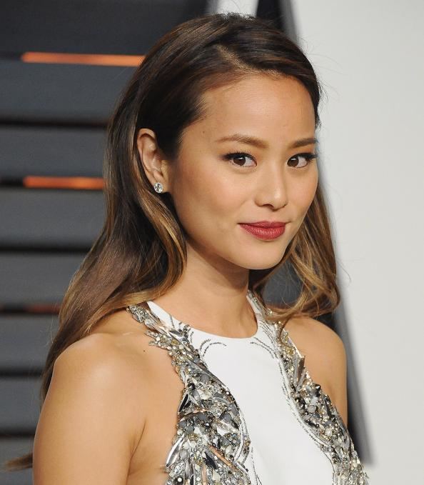 Jamie Chung 033115jamiechungboldlip0jpgitokkCtiZ8g