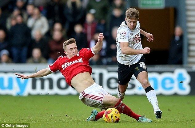 Jamie Ward Nottingham Forest close in on free agent Jamie Ward after his
