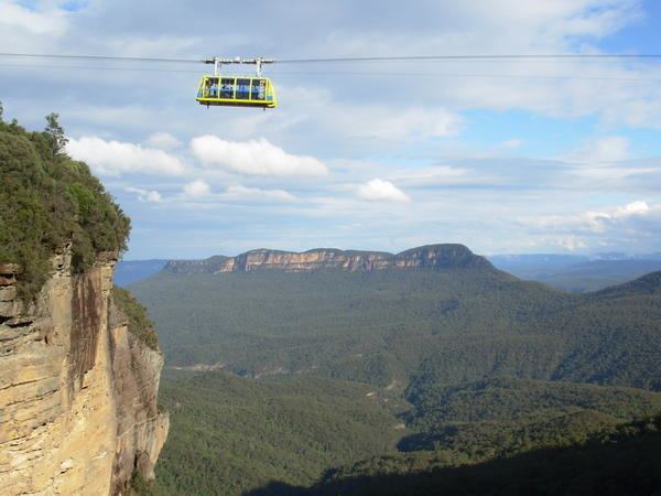 Jamison Valley Cable Car over Jamison Valley Photo