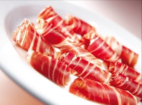 Jamón Spanish Jamn Ibrico the definitive guide to buying the best Pata