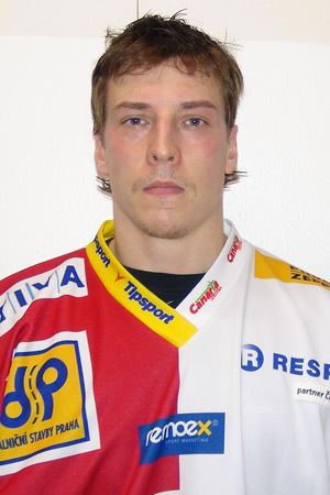Jan Holub (ice hockey) wwwhcslaviaczfotohraci2013holubjansoupisk