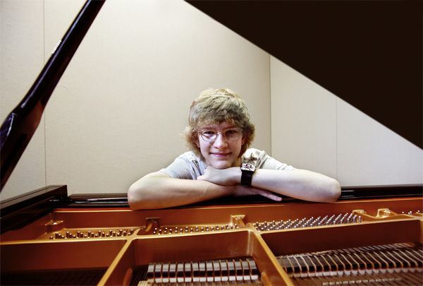 Jan Lisiecki Canadian 15yearold pianist Jan Lisiecki earning worldwide fame