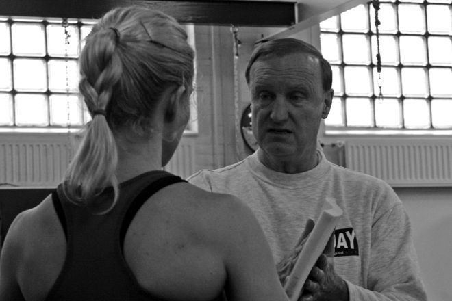 Jan Plas Jan Plas 19452010 was a Dutch former professional kickboxer