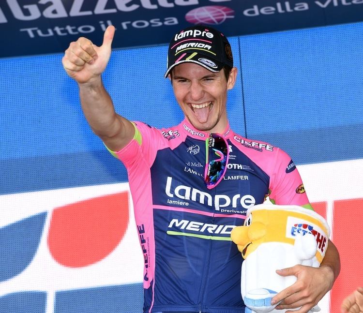 Jan Polanc Jan Polanc wins Giro d39Italia stage five as Contador