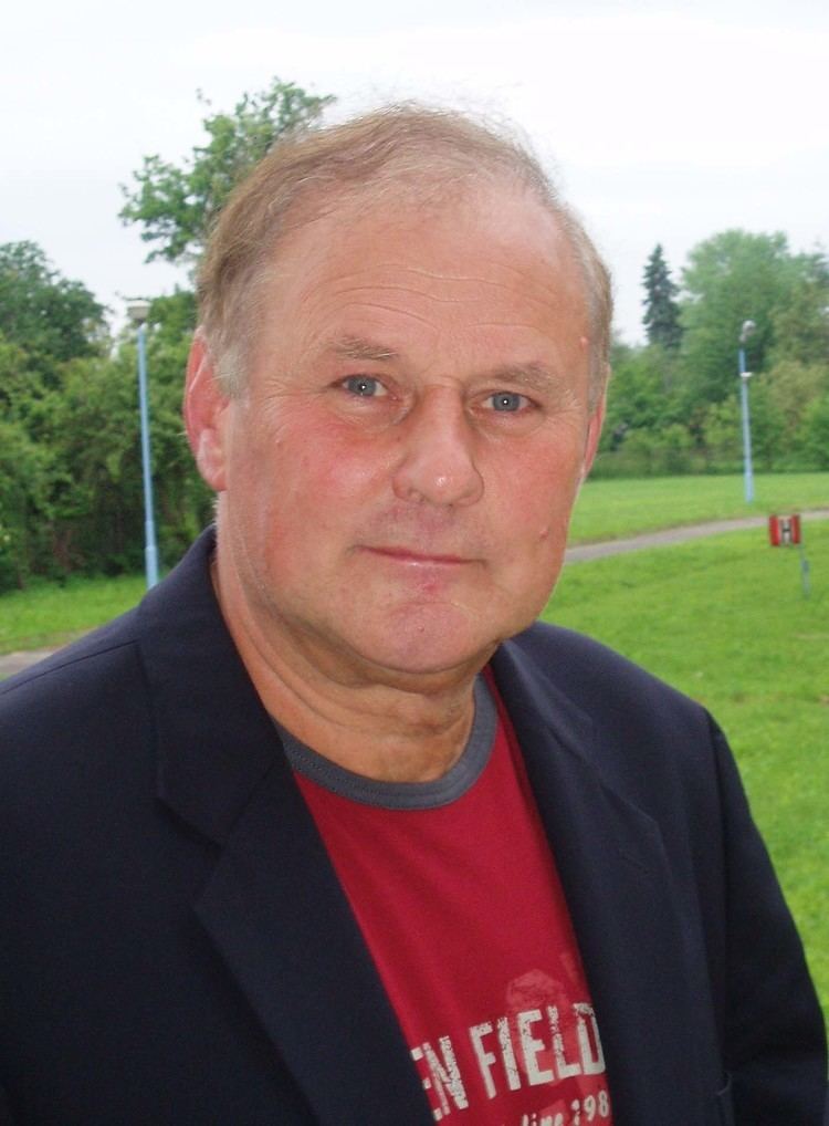Jan Tomaszewski httpsuploadwikimediaorgwikipediacommons88