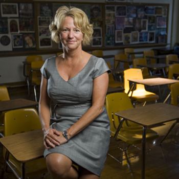 Jan Waters University of Denver MagazineAlumna recognized in State of