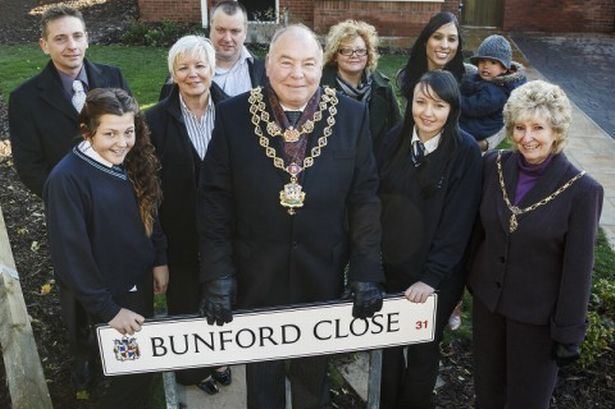 Jane Bunford Birmingham names SHORTEST road after TALLESTever resident