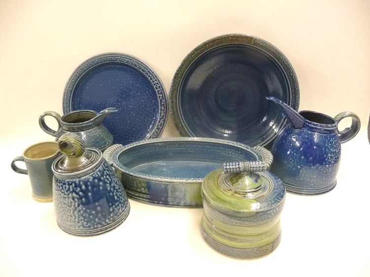 Jane Hamlyn Tennants Auctioneers A Group of Jane Hamlyn Stoneware Studio Pottery