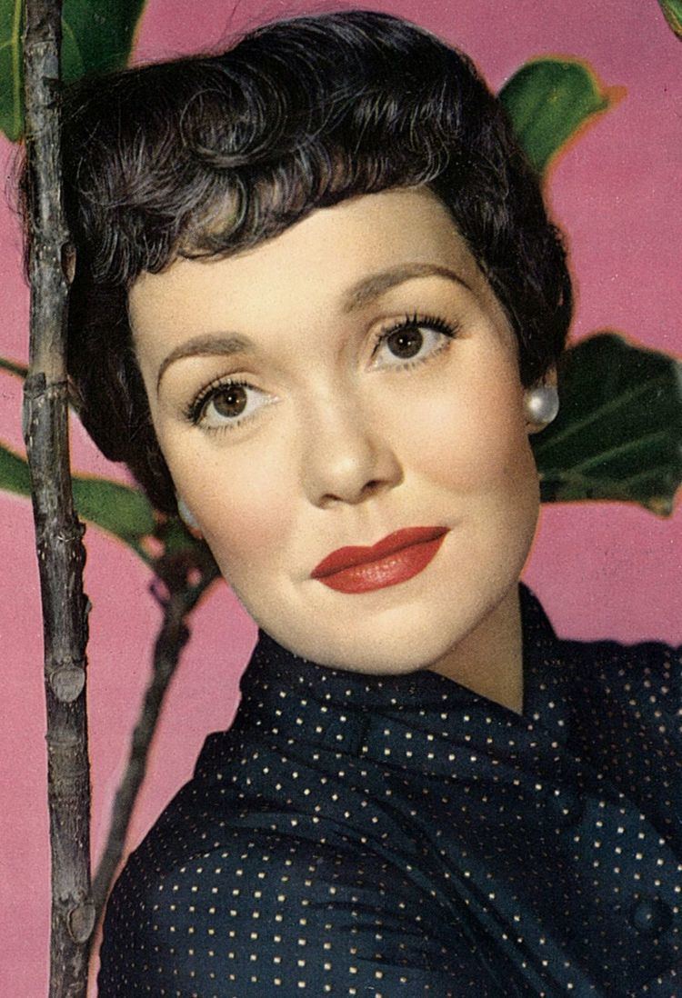 Jane Wyman httpsuploadwikimediaorgwikipediacommonsthu