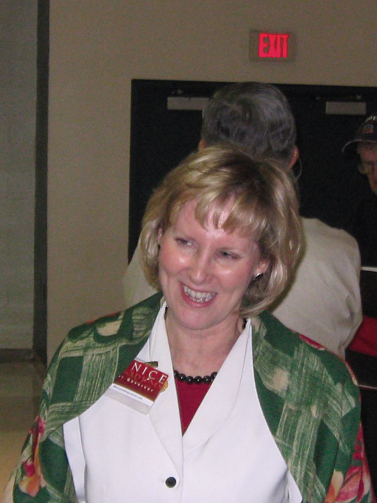 Janice Arnold-Jones