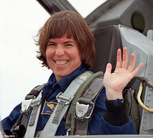 Janice E. Voss Janice Voss NASA astronaut dies at 55 after losing battle