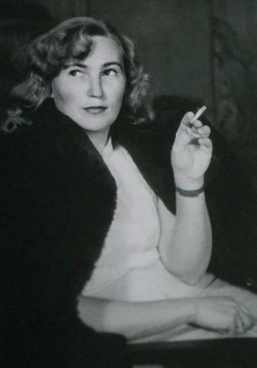 Janina Turek httpsuploadwikimediaorgwikipediacommonsaa