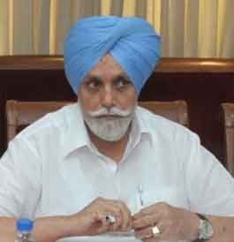 Janmeja Singh Sekhon Punjab Minister Janmeja Singh Sekhons cavalcade attacked in Bathinda