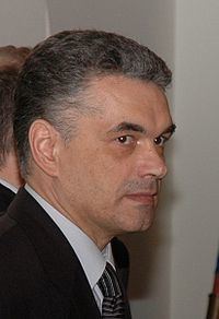 Janusz Kurtyka httpsuploadwikimediaorgwikipediacommonsthu