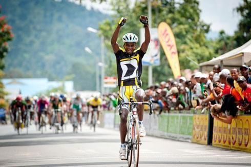 Janvier Hadi Jeux Africains Janvier Hadi s39offre la course en ligne UCI Route