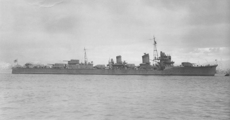 Japanese destroyer Makigumo (1942)