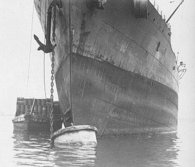 Japanese fleet oiler Kazahaya httpsuploadwikimediaorgwikipediacommonsthu