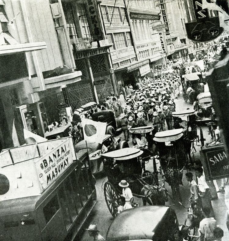 A street in Manila filled with Japanese soldiers after the fall of Corregidor on May 9, 1943