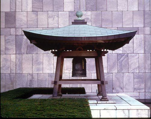 Japanese Peace Bell History UN Peace Bell and World Peace Bells