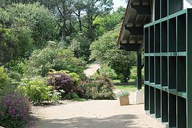 Jardin botanique littoral Paul Jovet httpsuploadwikimediaorgwikipediacommonsthu