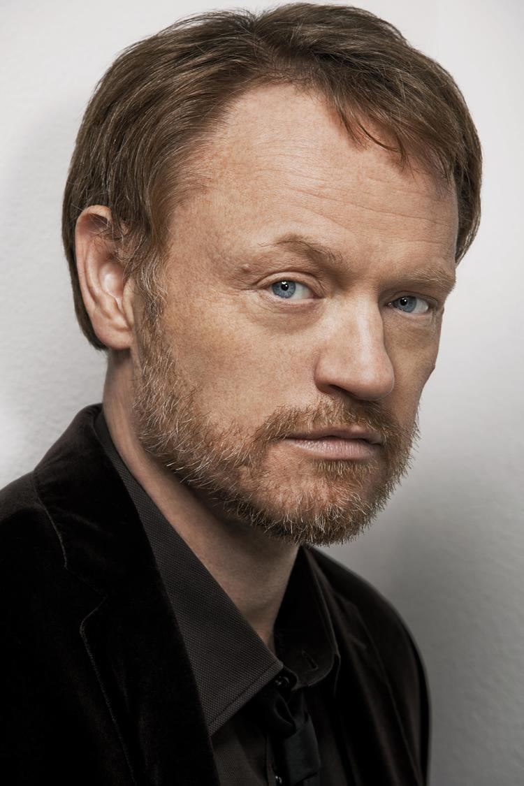 Jared Harris cdncollidercomwpcontentuploadsjaredharrisi