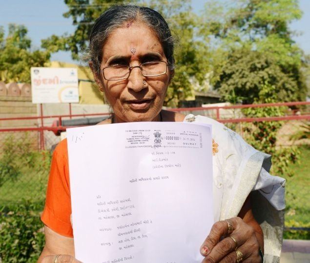 Jashodaben Scared of her guards PM Narendra Modi39s wife Jashodaben files RTI