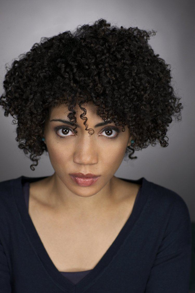 Jasika Nicole FringeAnnaTorvJoshuaJacksonJasikaNicoleNoble