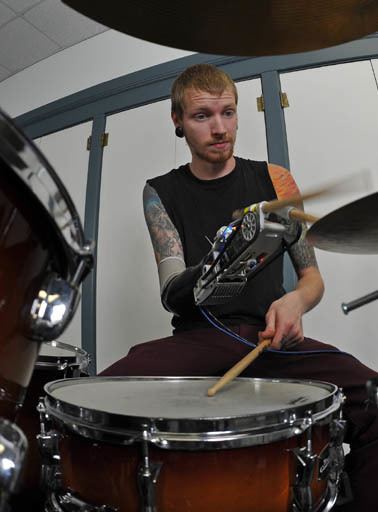 Jason Barnes (drummer) Amputee Drummer Jason Barnes Atlanta Musician Amputee Drummer
