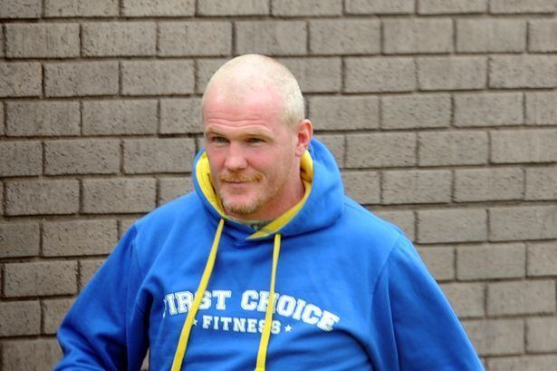 Jason Cook (boxer) Former world boxing champ Jason Cook convicted of assaulting ex
