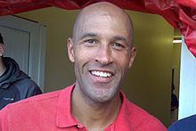 Jason Lee (footballer) httpsuploadwikimediaorgwikipediacommonsthu