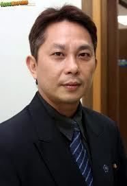 Jason Teoh httpsuploadwikimediaorgwikipediacommonsaa