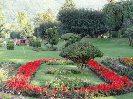 Jawaharlal Nehru Memorial Botanical Garden httpsmediacdntripadvisorcommediaphotos03