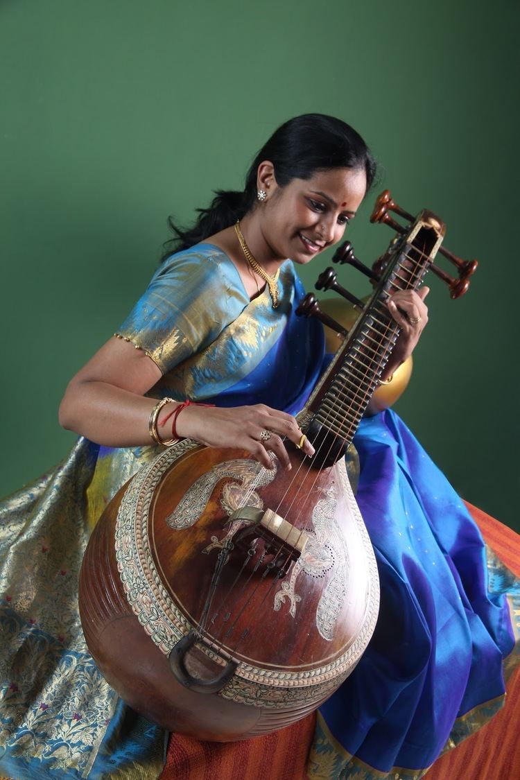 Jayanthi Kumaresh A Melodious Journey Veena Jayanthi Chitra Srikrishna