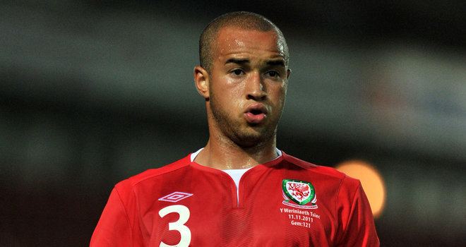 Jazz Richards Transfer news Swansea defender Jazz Richards signs new