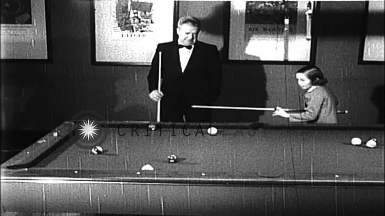 Jean Balukas Little billiard player Jean Balukas pots the balls in
